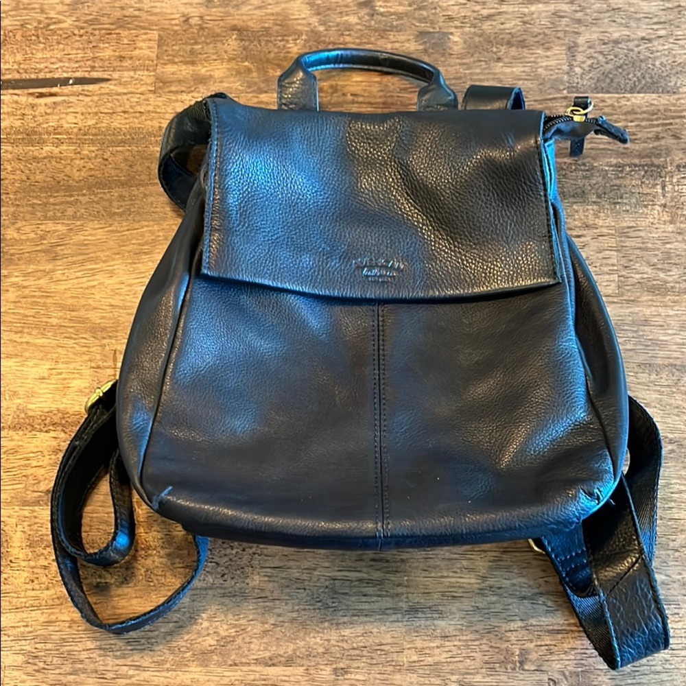 American Leather Co. Liberty Black Leather Backpack with Flap-Over Design